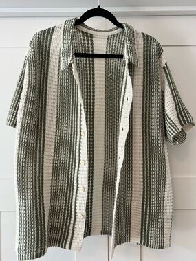 Dazy Oversized Textured Knit Button-Up Shirt in Cream & Sage Green